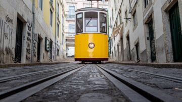 Uroczyste odsłonięcie repliki historycznego tramwaju w Cieszynie