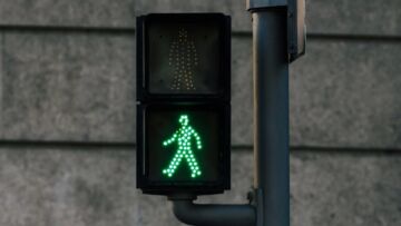 Bezpieczne listopadowe spacery w Istebnej: odblaski na pierwszym miejscu