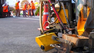 Płynniejszy ruch w Górkach Wielkich dzięki zakończonej modernizacji drogi DP2602