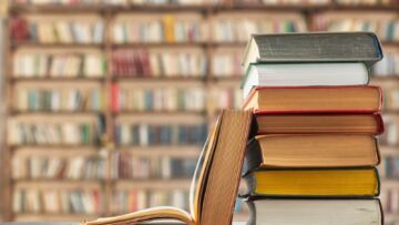Kobiety w literaturze: jak twórczość zmienia społeczne normy w Europie Środkowej